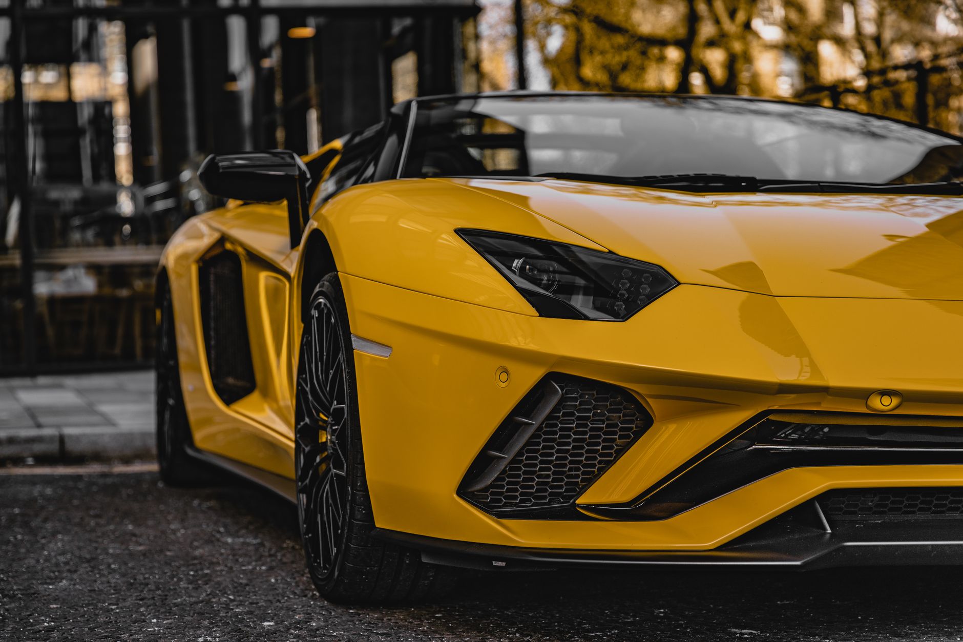 Dein Auto verdient die Perfektion, die es sich selbst schuldig ist
